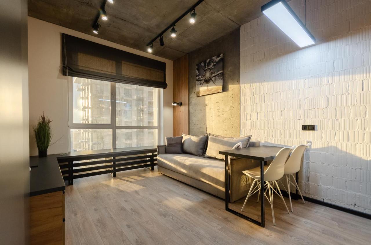 Petrovdom Apartments 12-131B In Rc "Yaroslaviv Grad", Bulvarno-Kudriavska 17B קייב מראה חיצוני תמונה