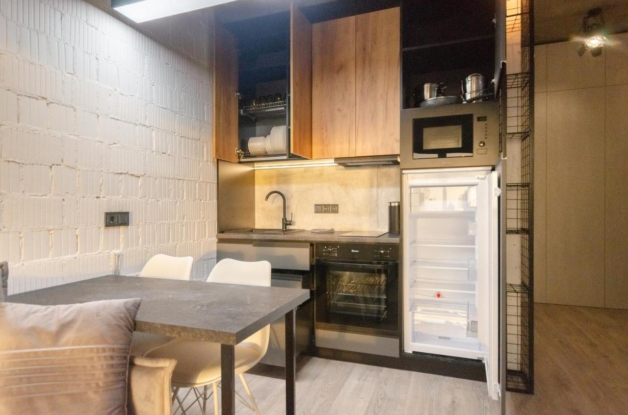 Petrovdom Apartments 12-131B In Rc "Yaroslaviv Grad", Bulvarno-Kudriavska 17B קייב מראה חיצוני תמונה